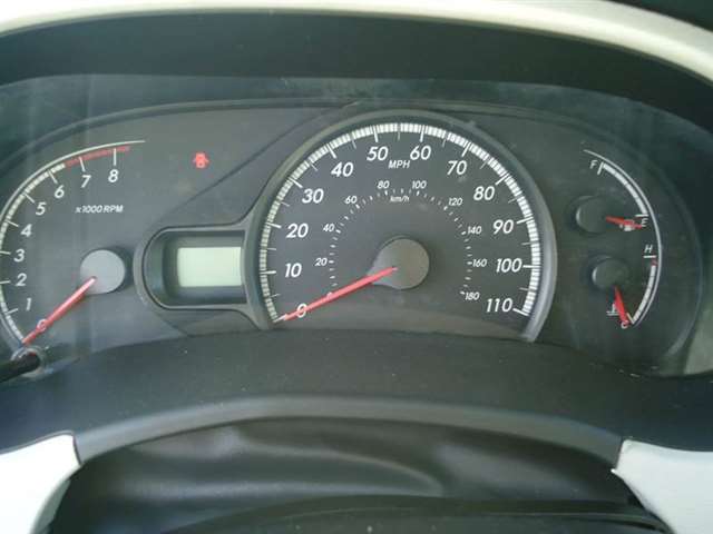 2011 Toyota Sienna LE 8-Passenger 4dr Mini-Van V6